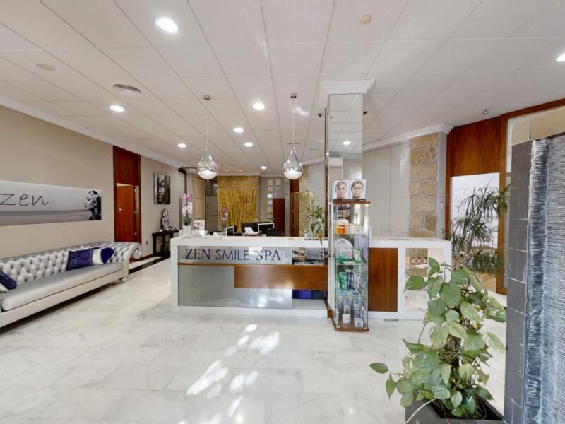 Visite virtuelle du cabinet dentaire à Javea